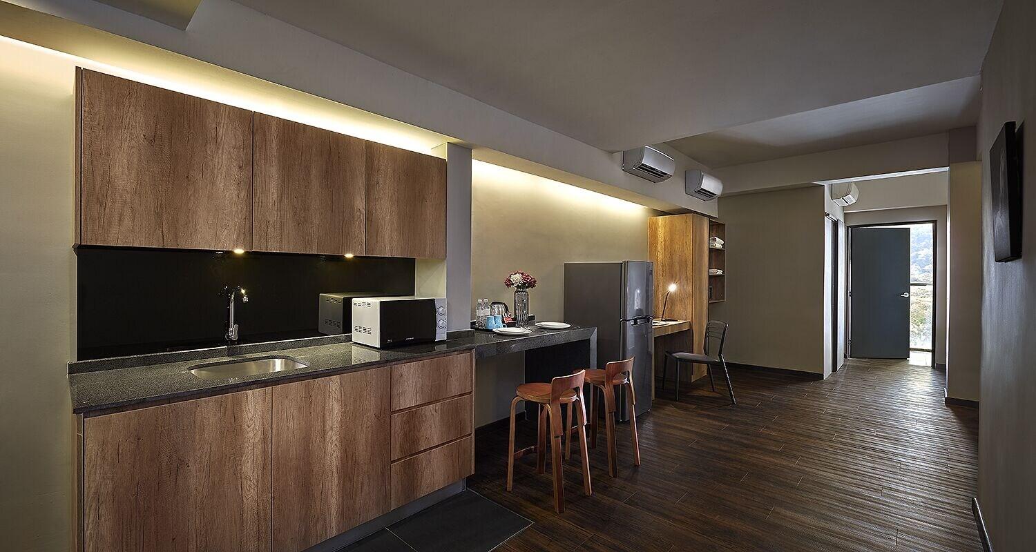 Hotel Tropics Eight Suites 3*