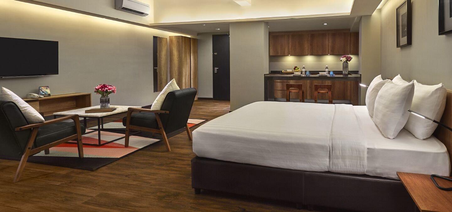 Hotel Tropics Eight Suites George Town