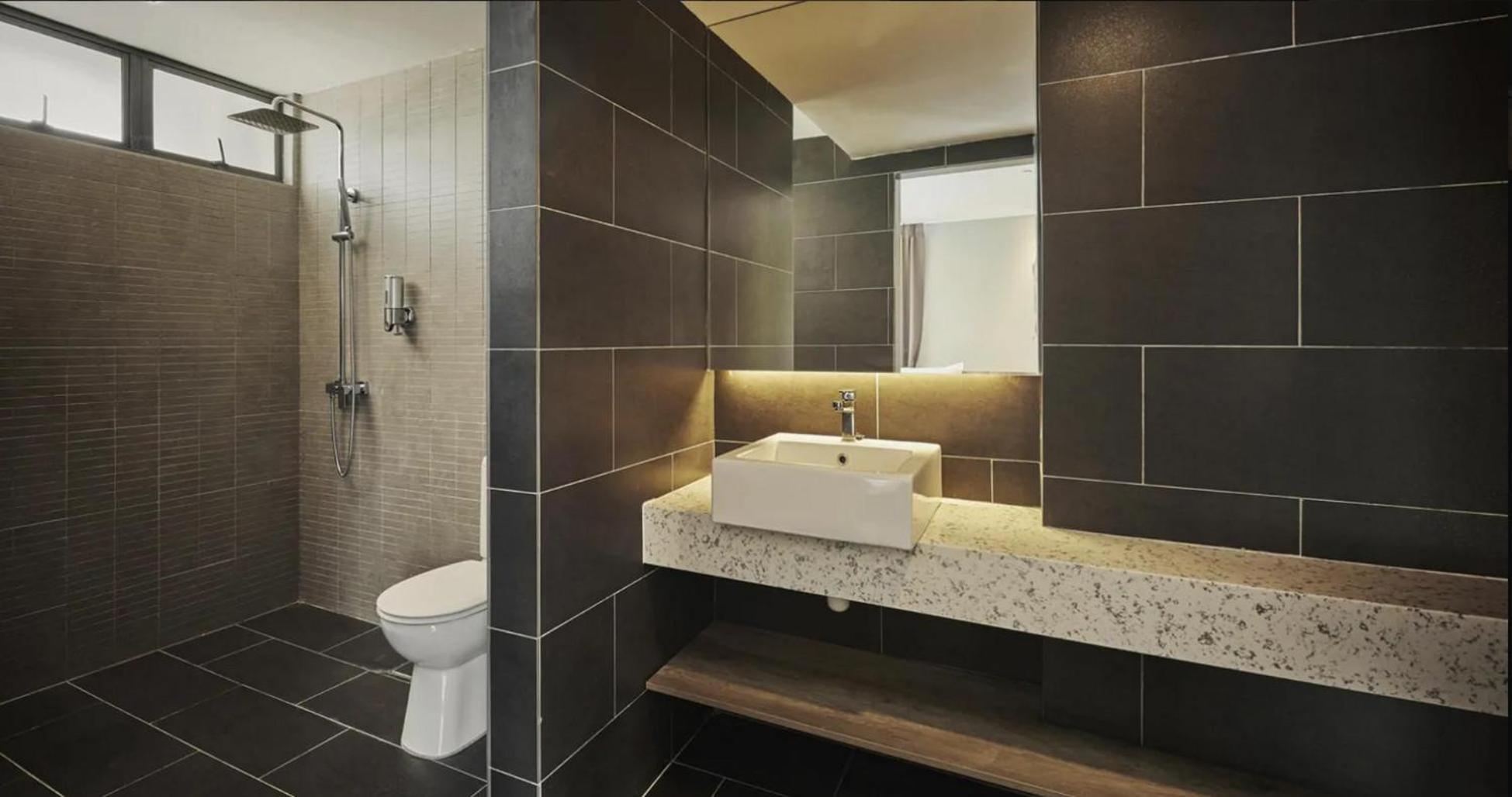 Hotel Tropics Eight Suites 3*
